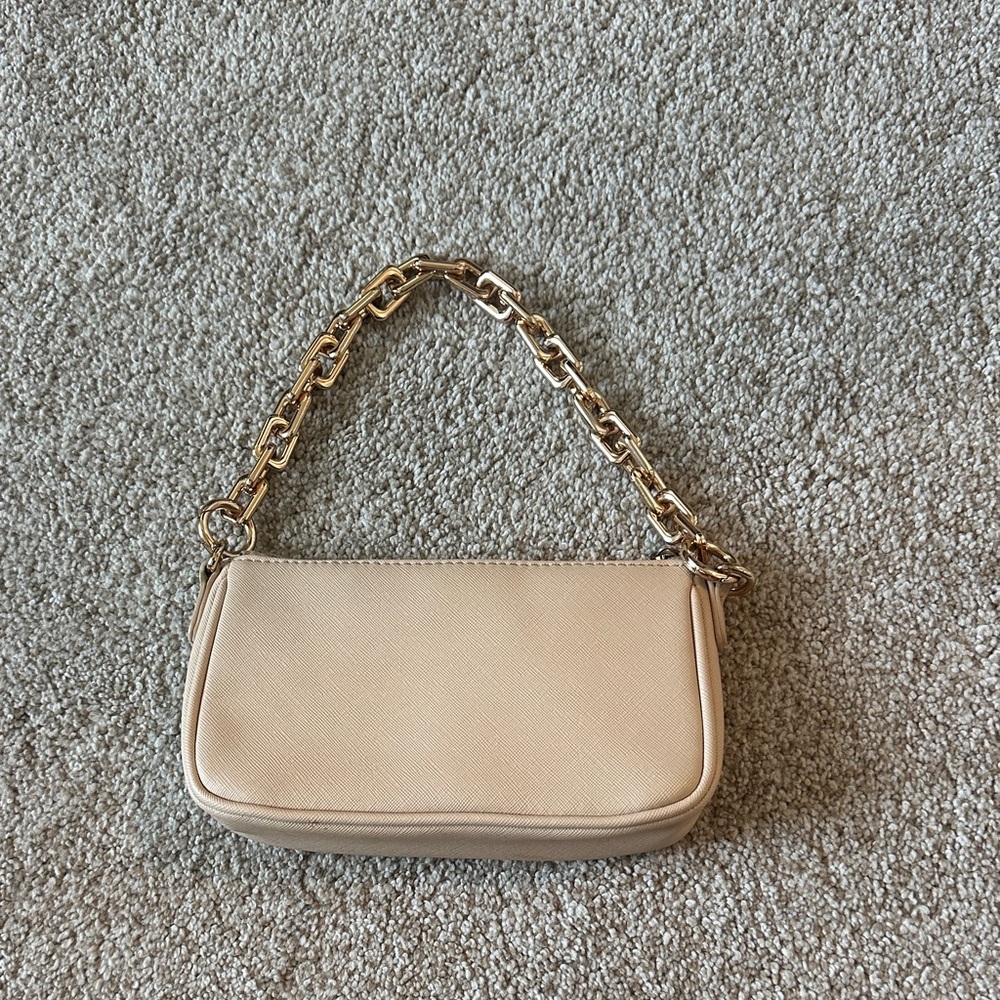 Forever 21 Cream Chain-Handle Shoulder Bag
